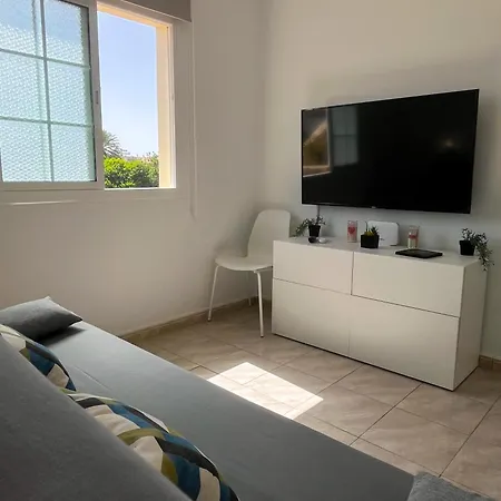 Apartamento Beautiful Near The Sea In *